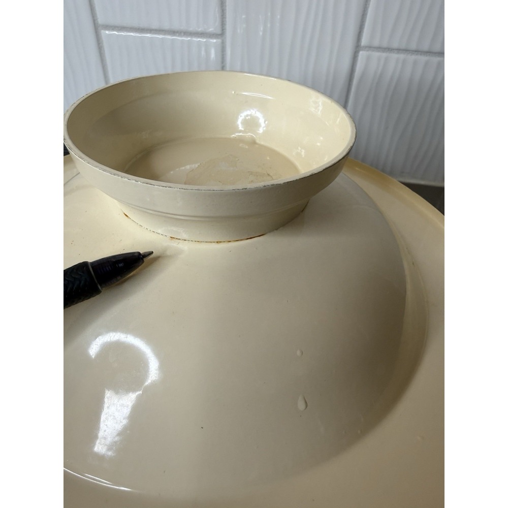 Vintage Style Enamelware Pedestal Fruit Bowl Cream & Black Cottagecore Metal GUC - Picture 7 of 8